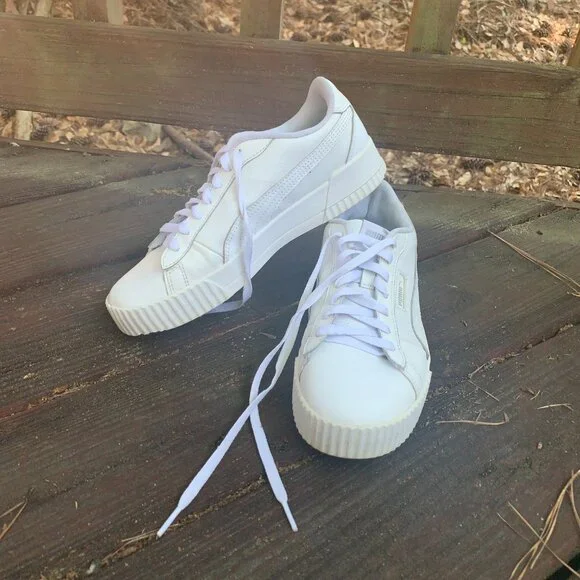 Classic White Puma - Carina Sneaker - Picture 4 of 11